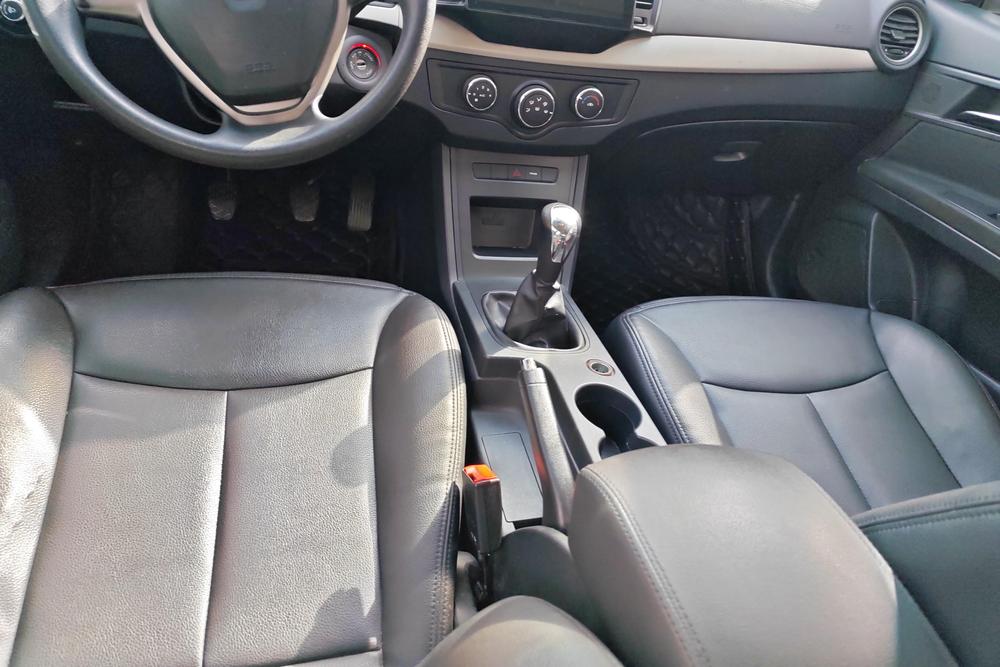 Roewe 350, фото 14