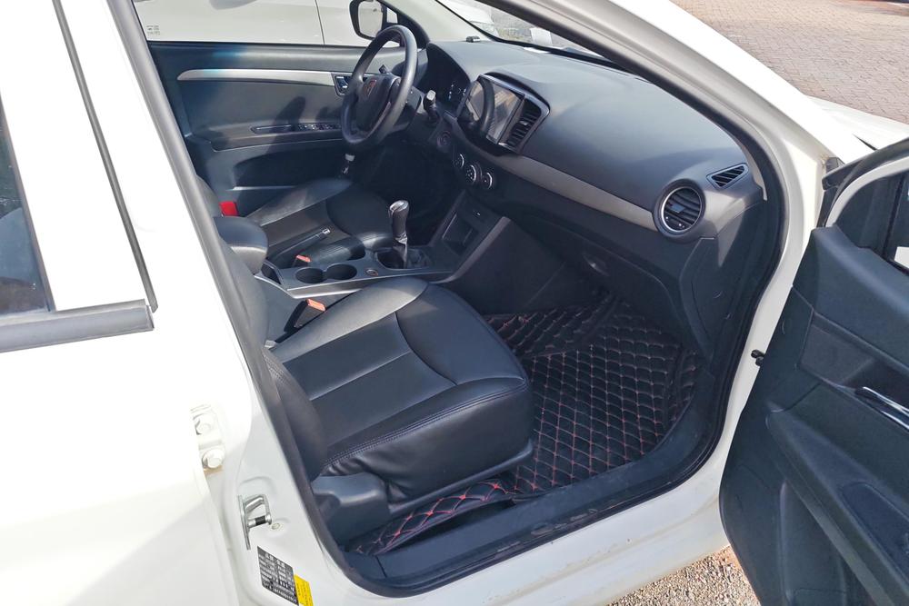 Roewe 350, фото 10