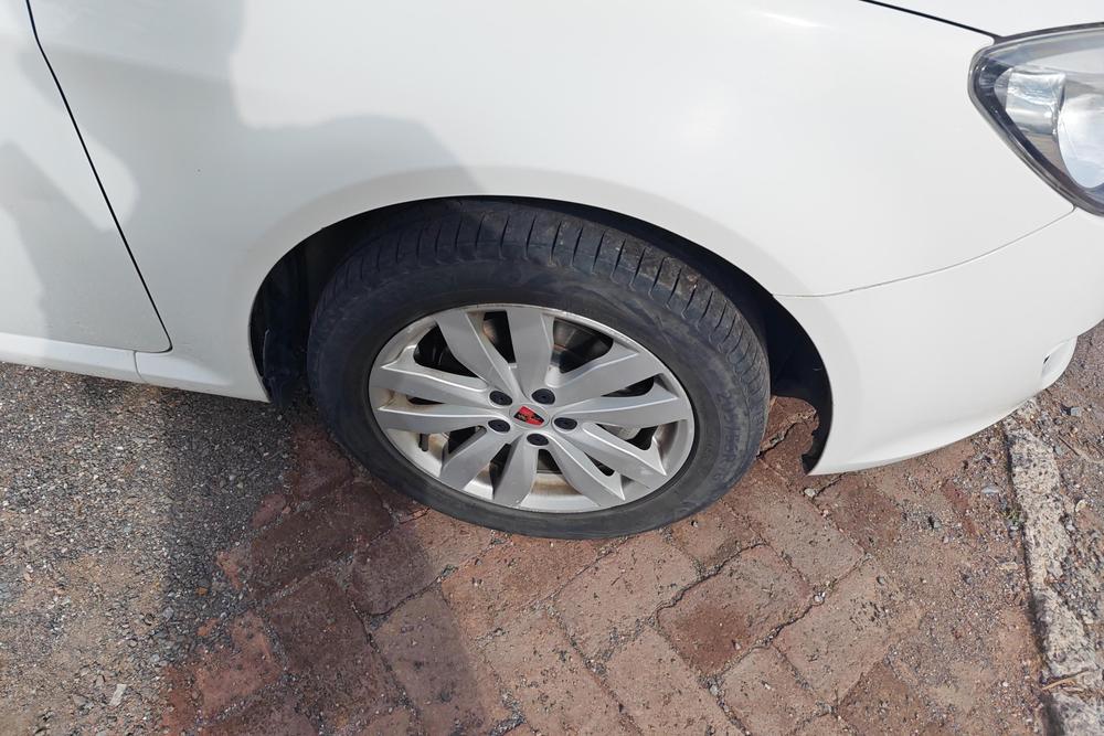 Roewe 350, фото 9