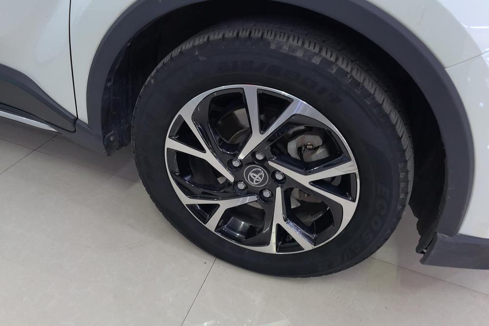 Toyota C-HR, фото 9