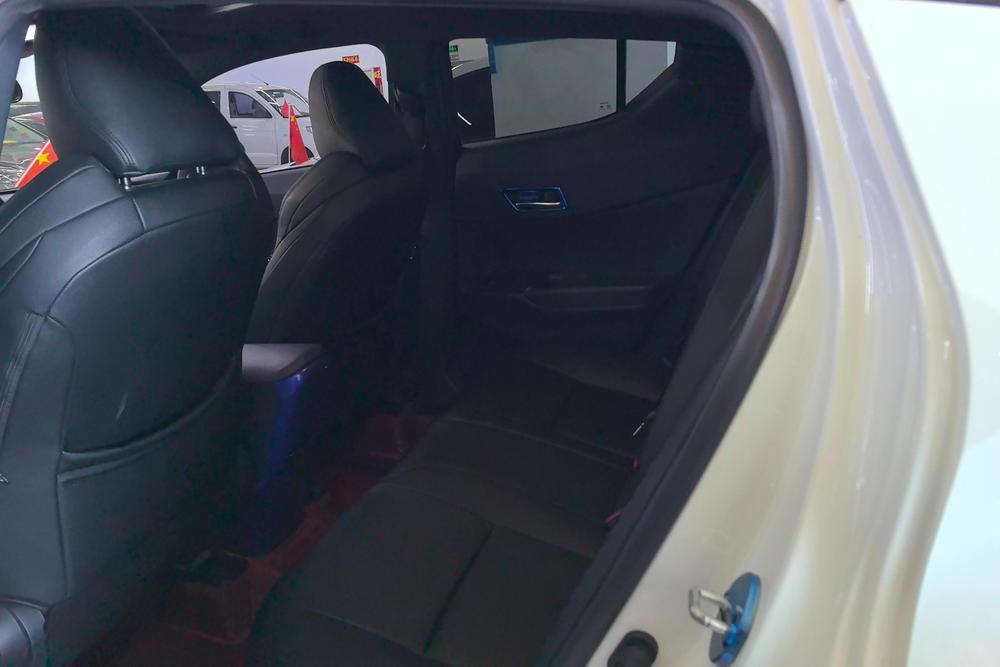 Toyota C-HR, фото 16