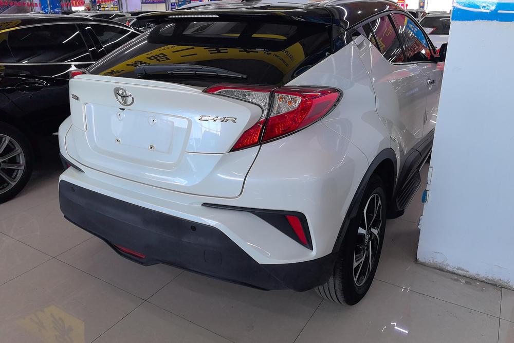 Toyota C-HR, фото 3