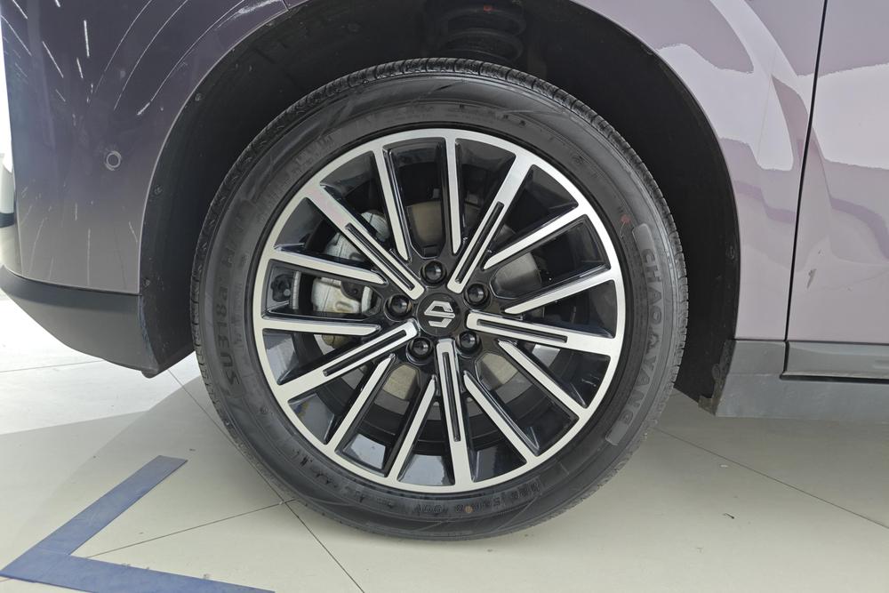 Leapmotor B10, фото 9