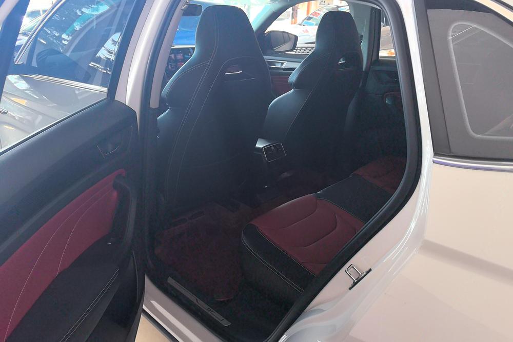 Skoda Kodiaq GT, фото 16