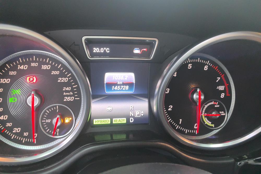 Mercedes-Benz GLE PHEV, фото 13