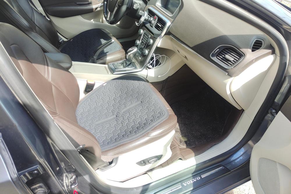Volvo V40, фото 12