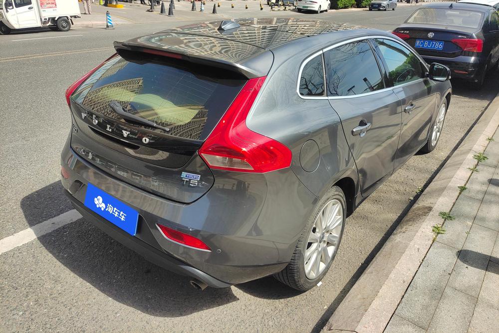 Volvo V40, фото 3