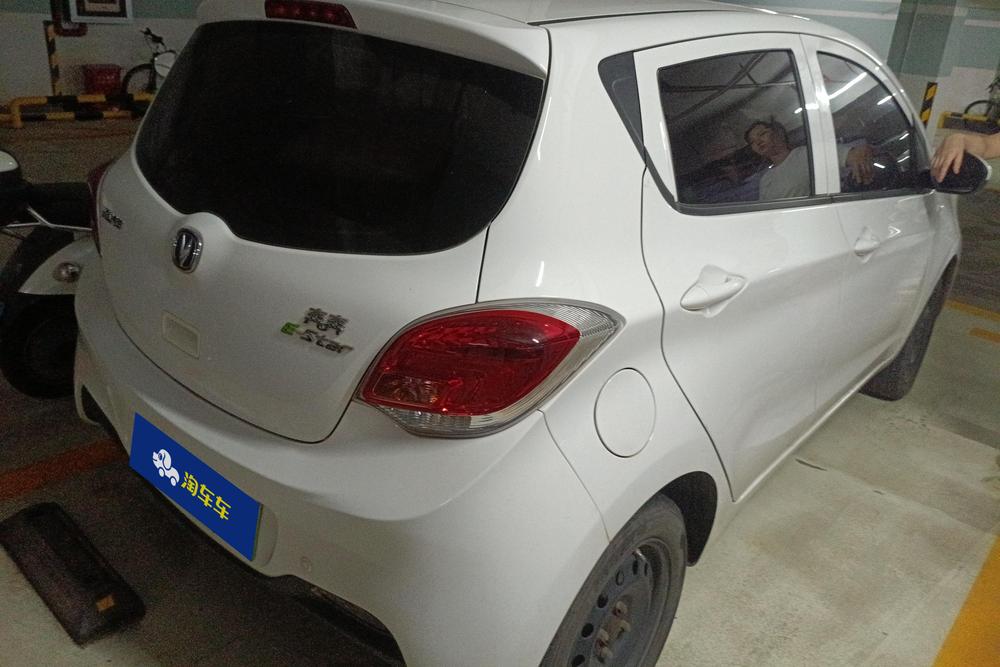 Changan BenBen E-Star, фото 3