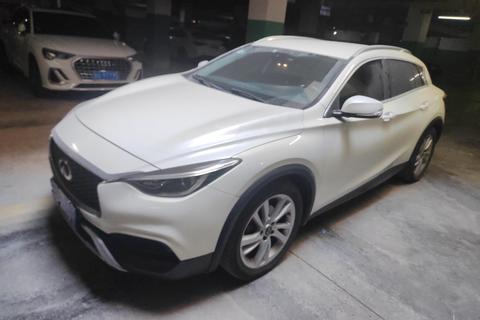 Infiniti QX30