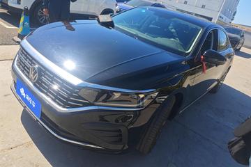 Volkswagen Passat 380TSI 2025