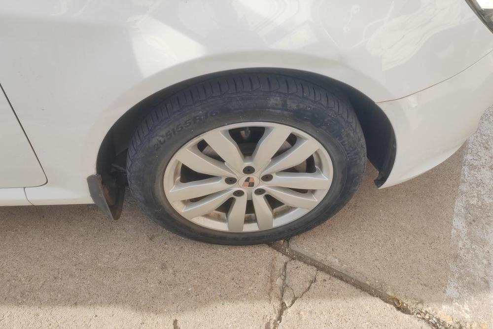 Roewe 350, фото 6