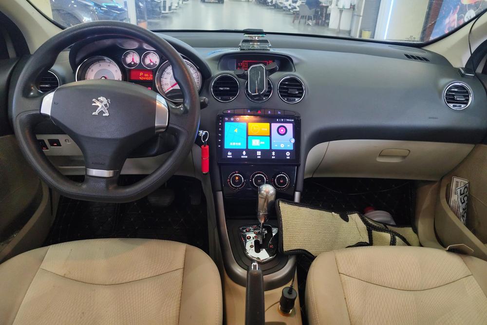 Peugeot 408, фото 13