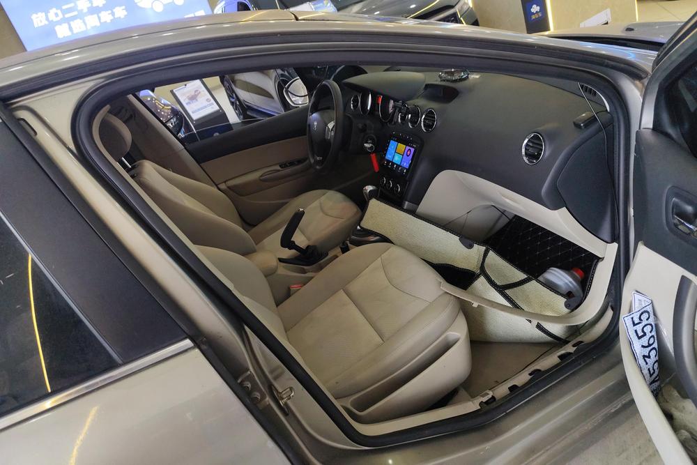 Peugeot 408, фото 5