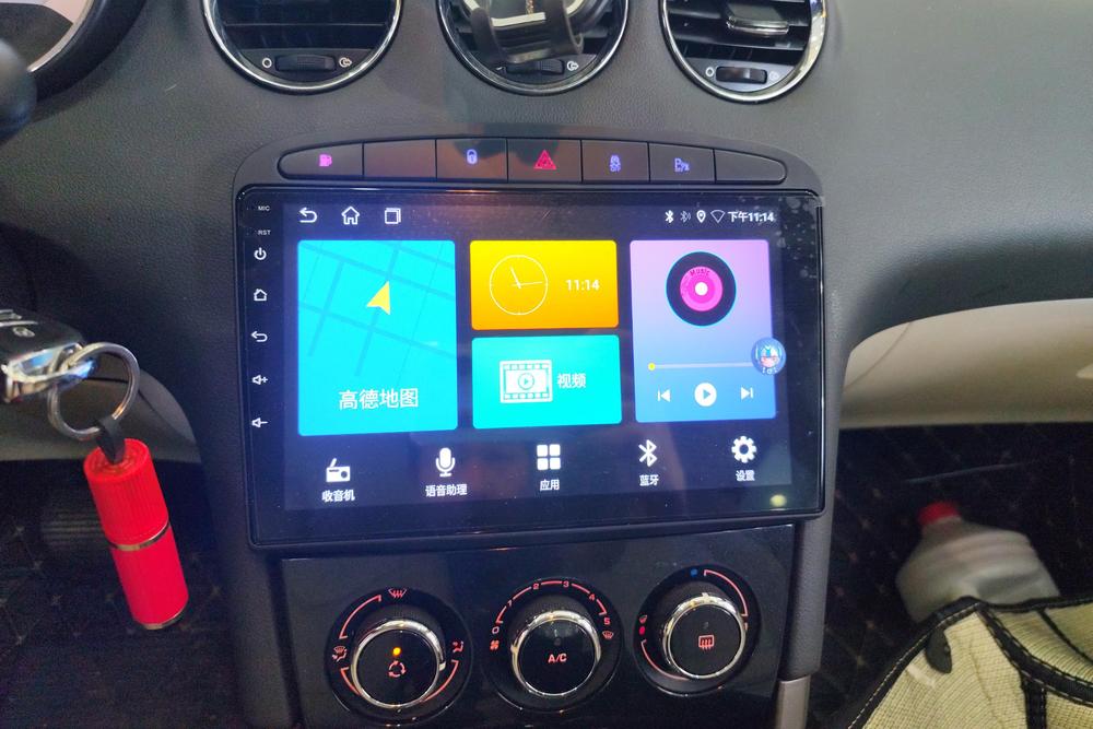 Peugeot 408, фото 10