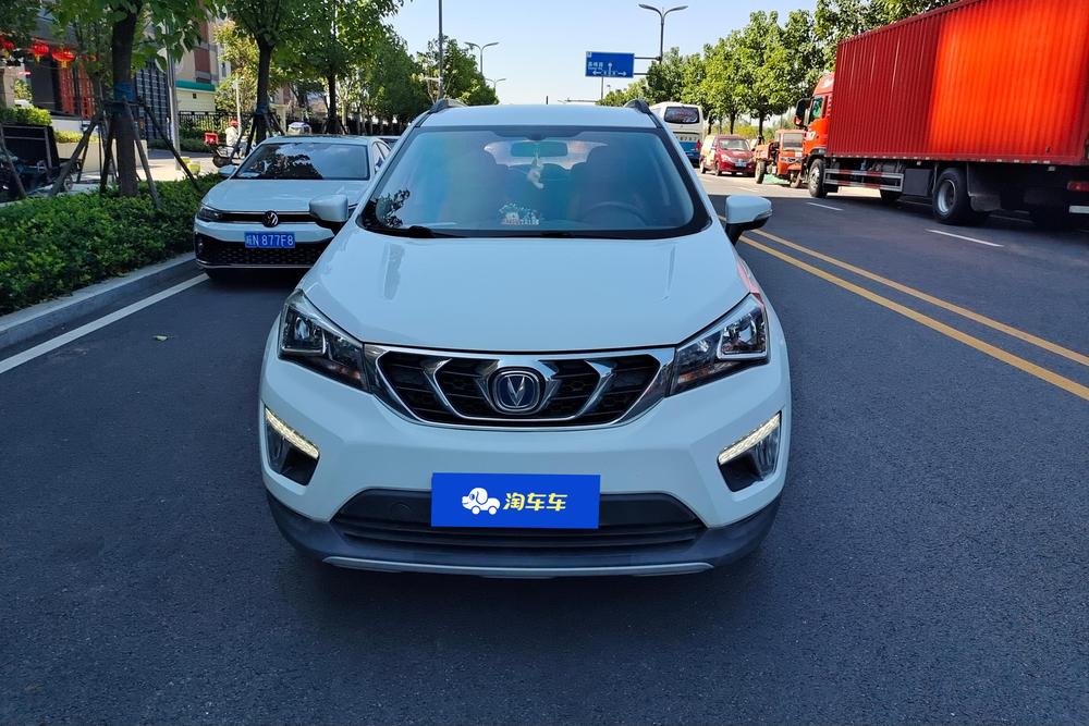 Changan CS15, фото 2