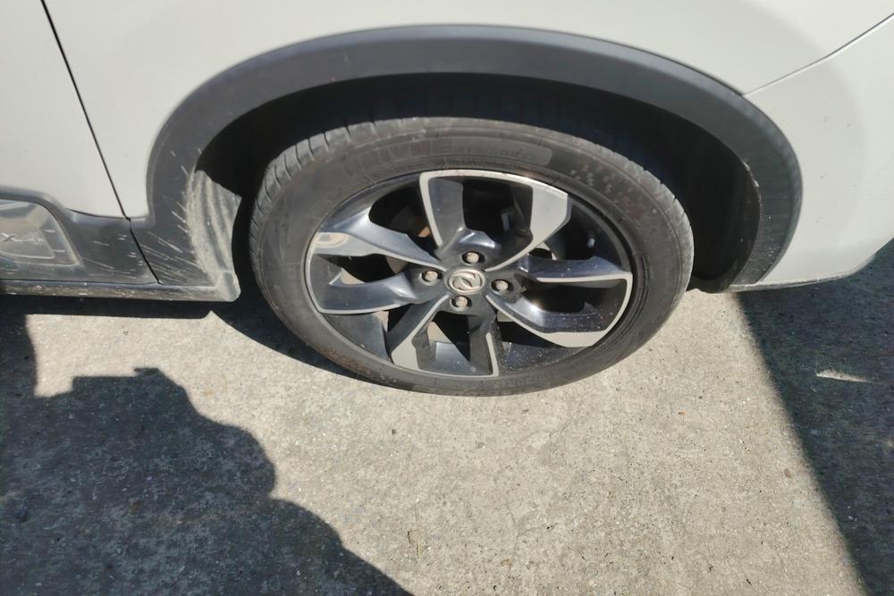Dongfeng Aeolus AX4, фото 10