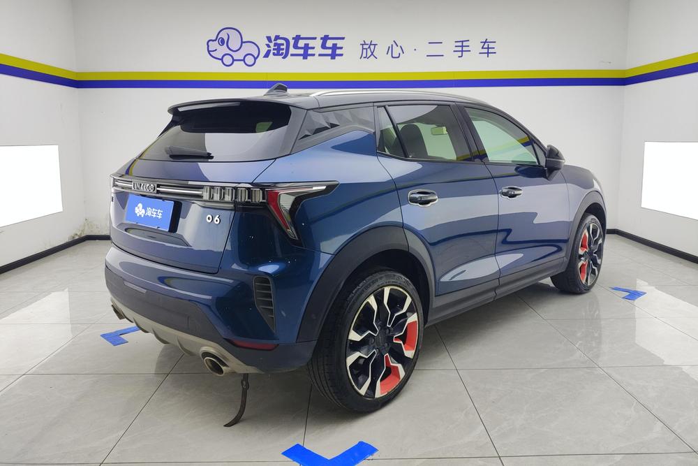 Lynk & Co 06, фото 3