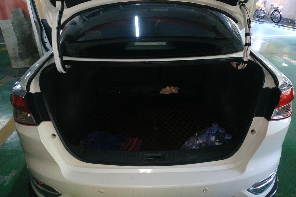 Nissan Lannia, фото 17
