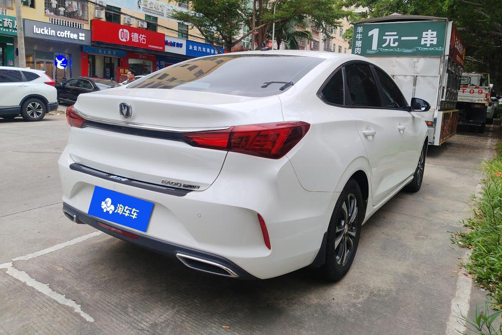 Changan Eado, фото 3