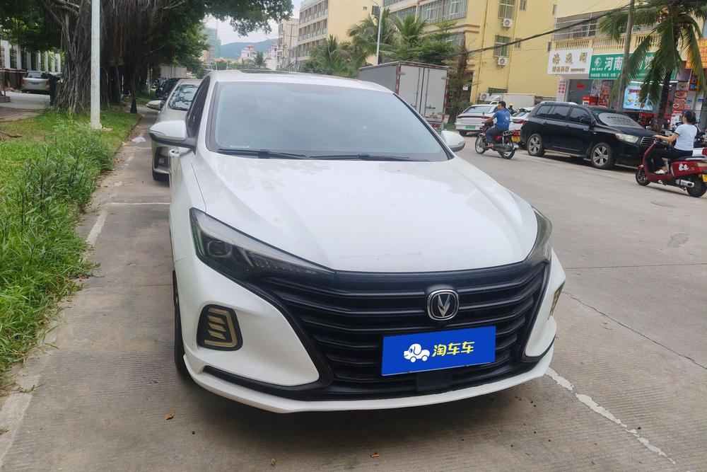 Changan Eado, фото 2