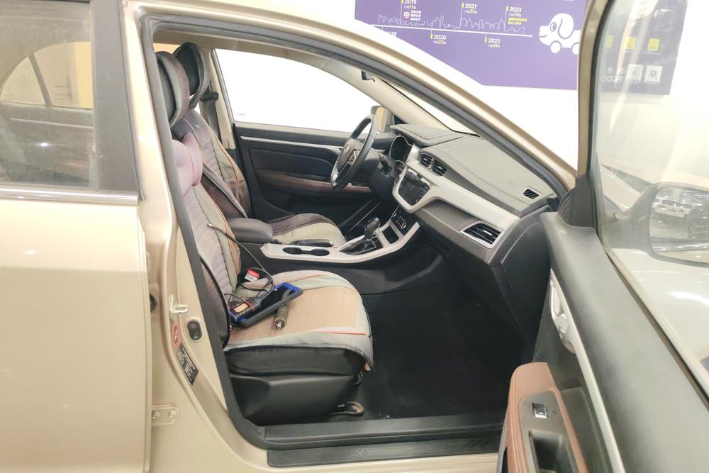Geely Vision, фото 9