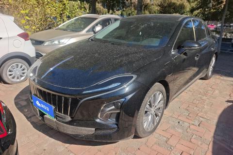 Hongqi E-QM5