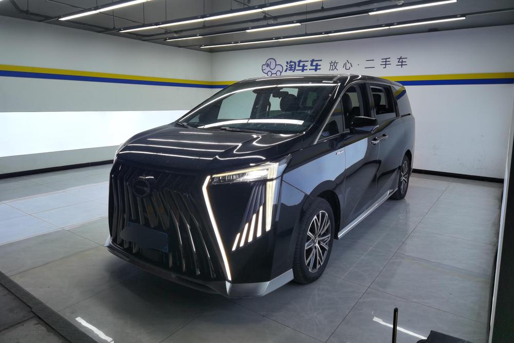 GAC Trumpchi M8