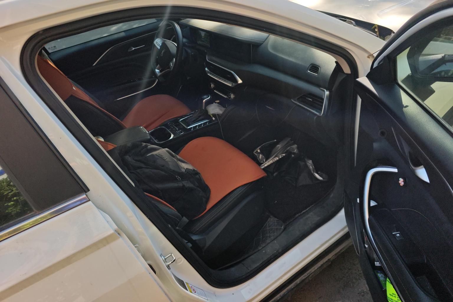Bestune T77 2019 230 TID АКПП Люкс guo V