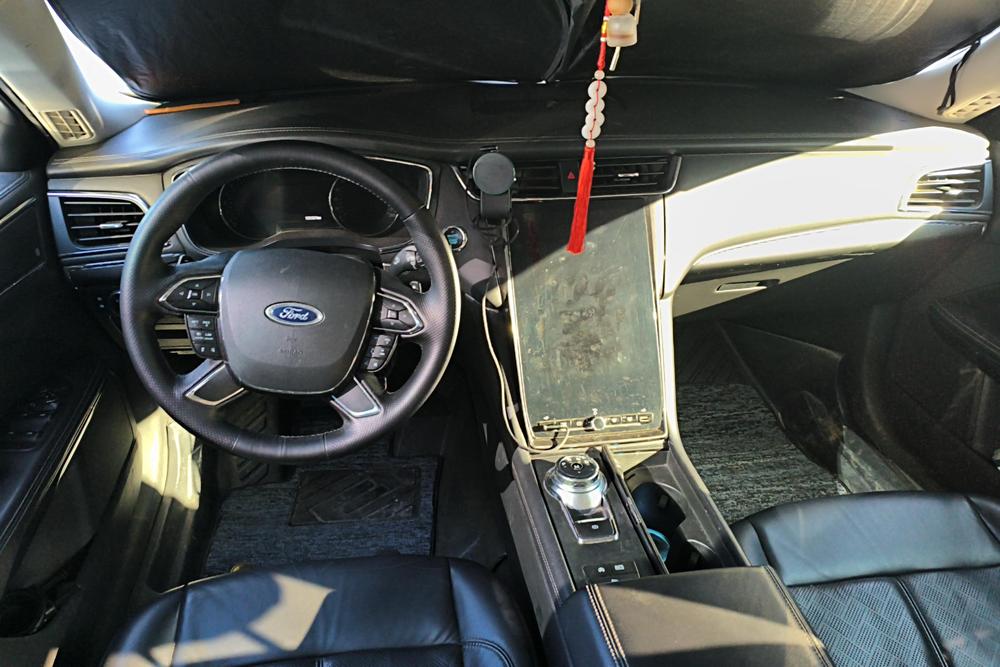 Ford Taurus, фото 13
