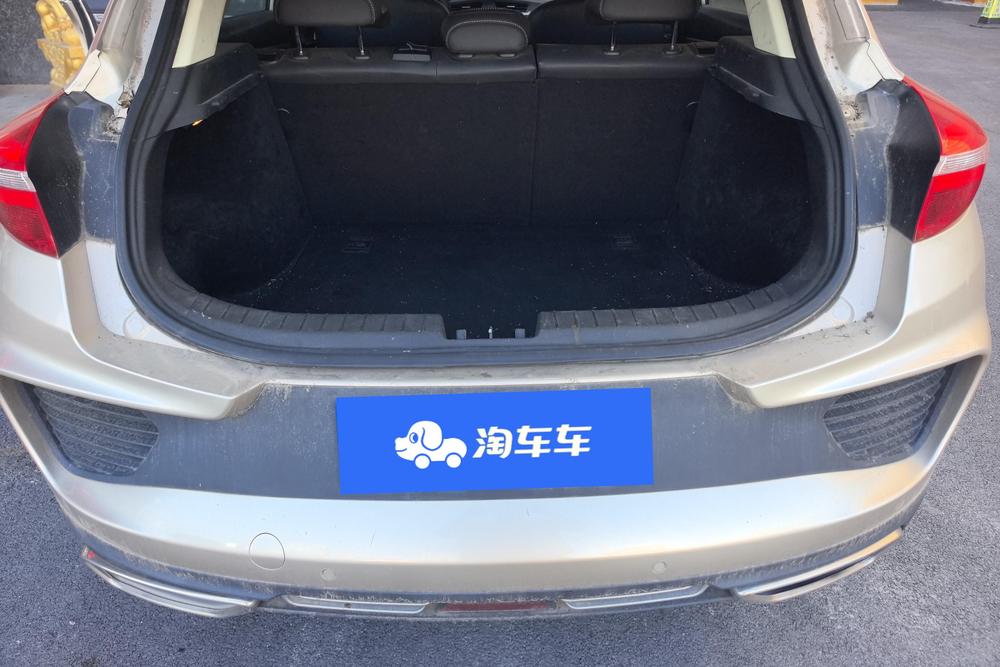 Geely Emgrand GS, фото 17