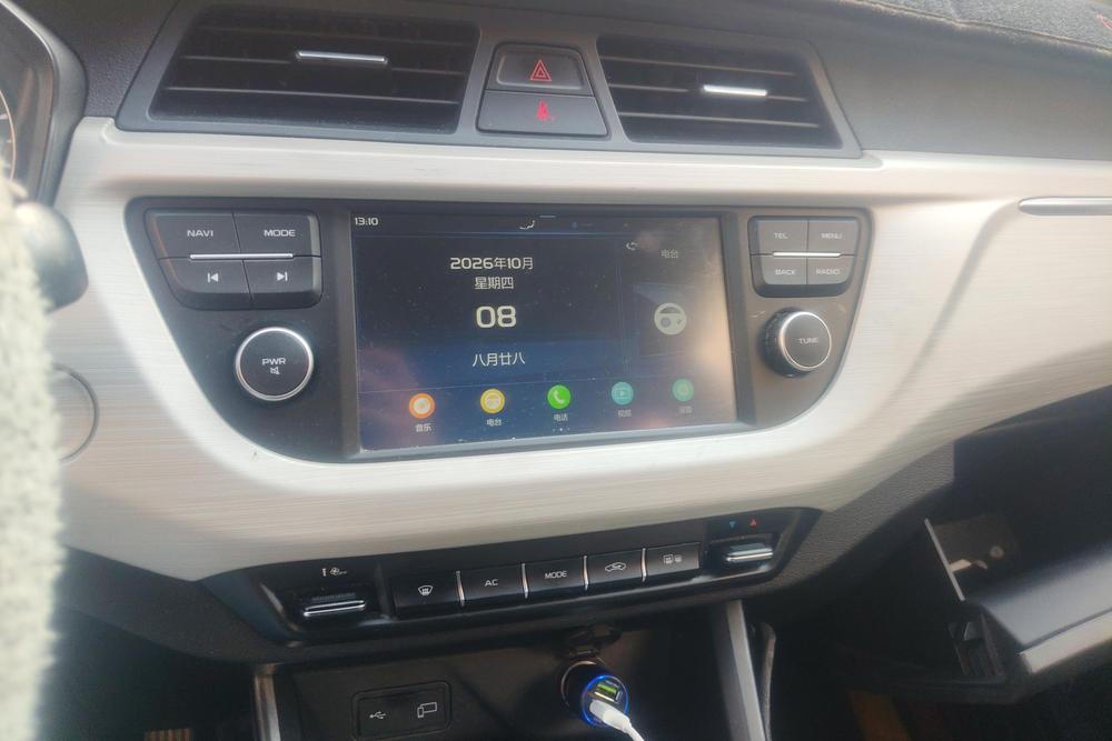 Geely Vision X3, фото 12