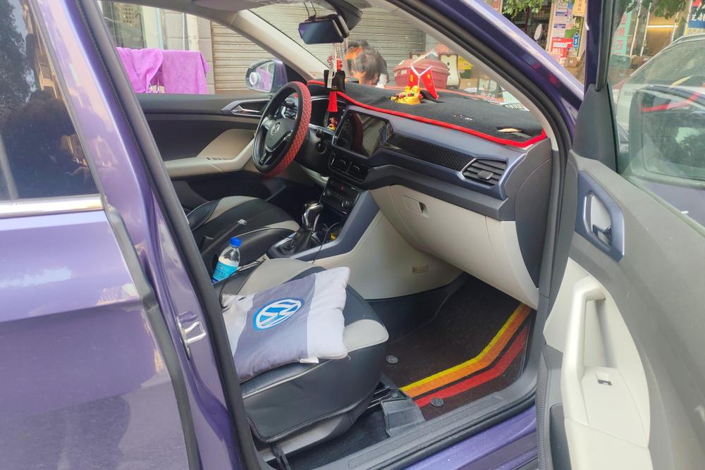 Volkswagen T-Cross, фото 11