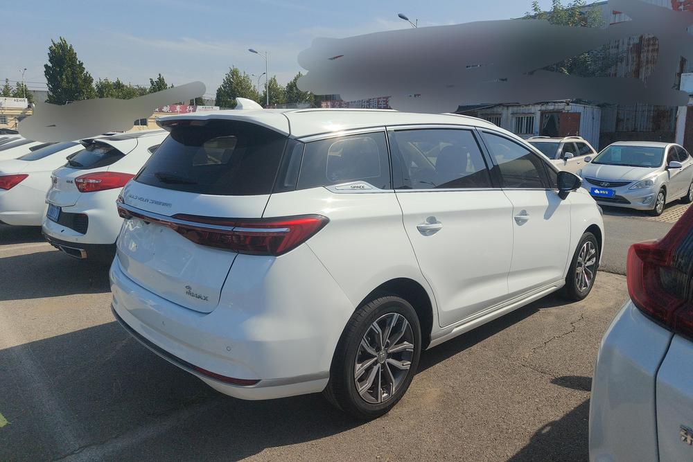 BYD Song MAX, фото 3