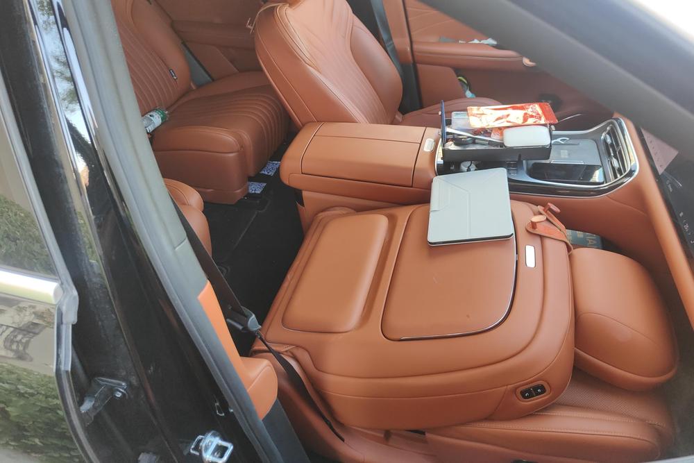 Geely Galaxy M9, фото 15