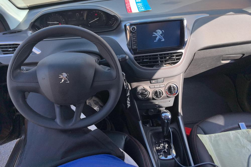 Peugeot 2008, фото 14