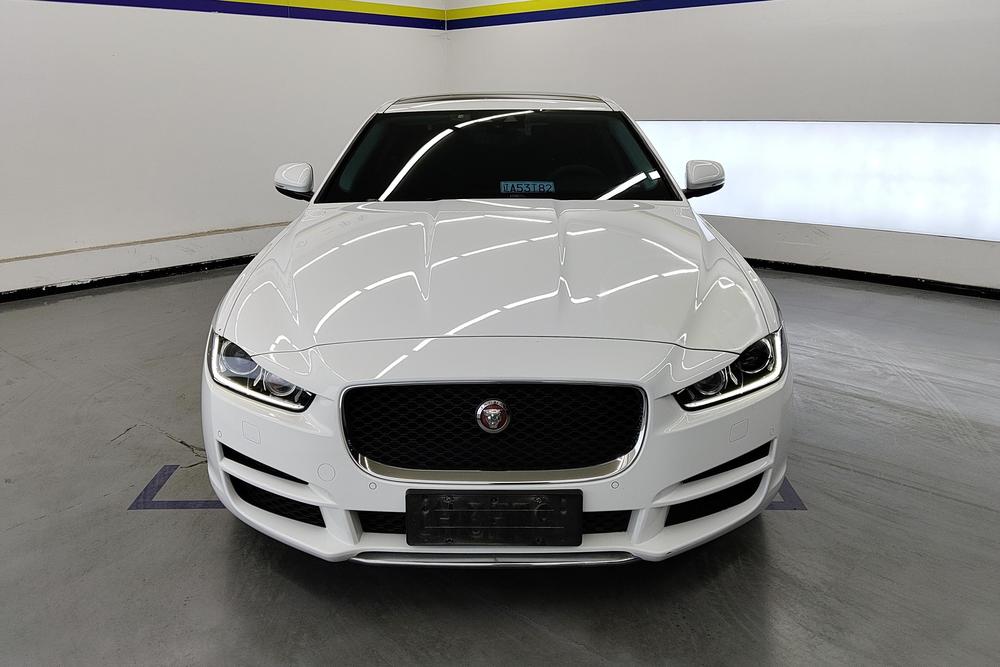 Jaguar XEL, фото 2