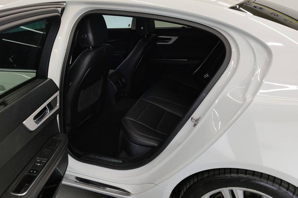 Jaguar XEL, фото 16