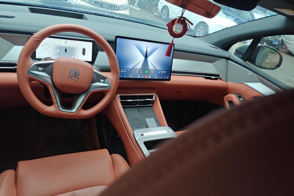 BYD Tang L DM-i, фото 13