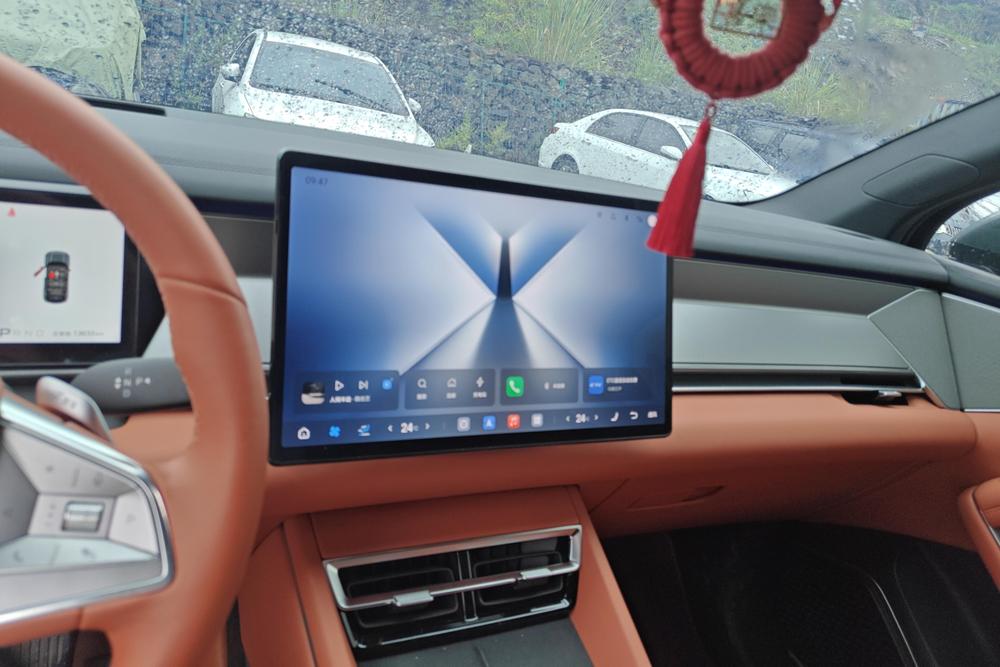 BYD Tang L DM-i, фото 12