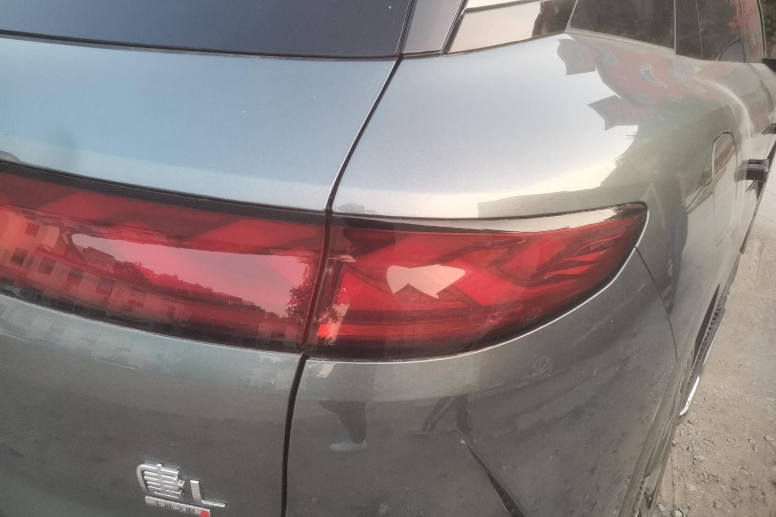BYD Tang L DM 2025 DM-p 175KM AWD wu ren ji wan jia ban