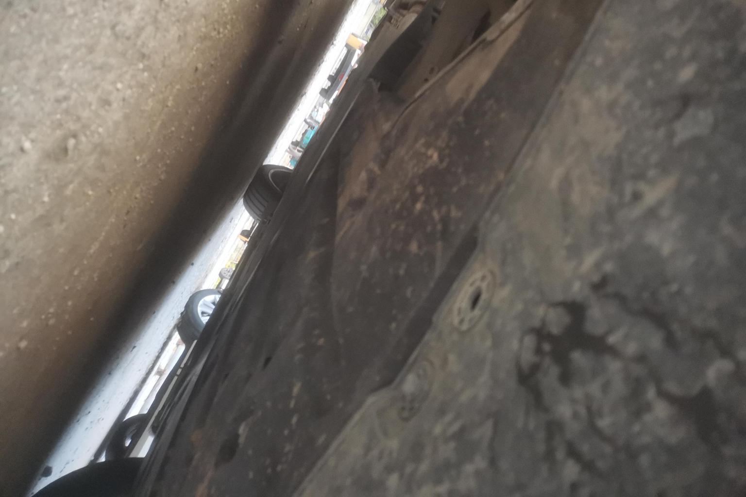 BYD Tang L DM 2025 DM-p 175KM AWD wu ren ji wan jia ban