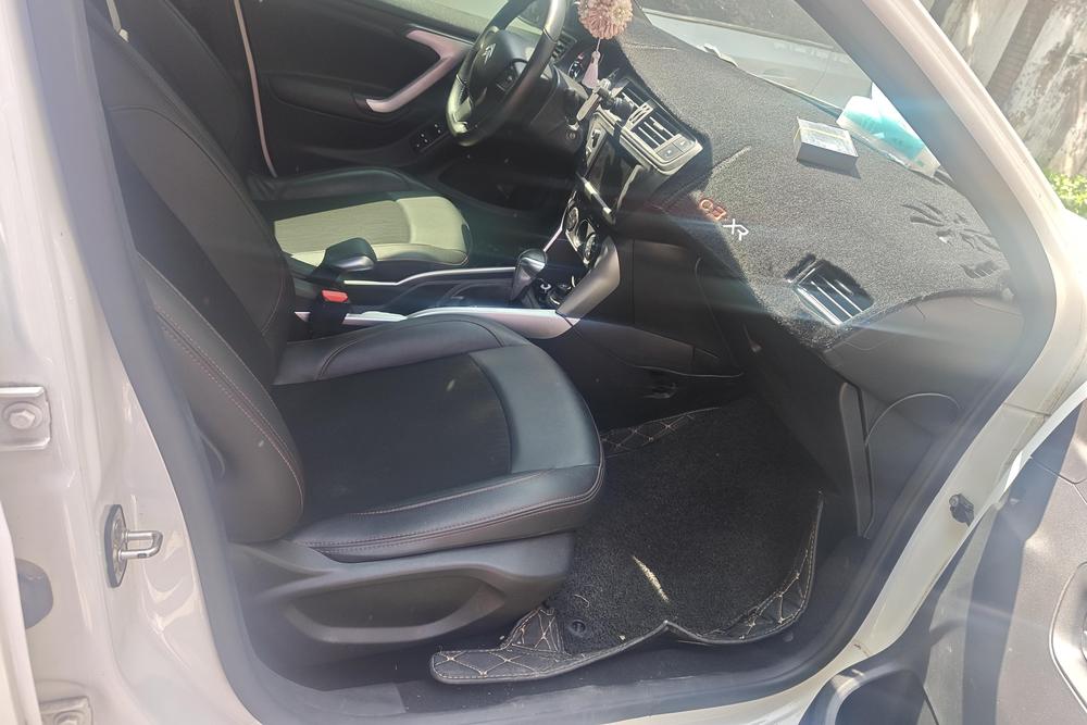 Citroën C3-XR, фото 10