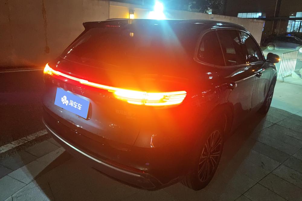 Geely Galaxy Starship 7 EM-i, фото 3