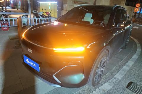 Geely Galaxy Starship 7 EM-i