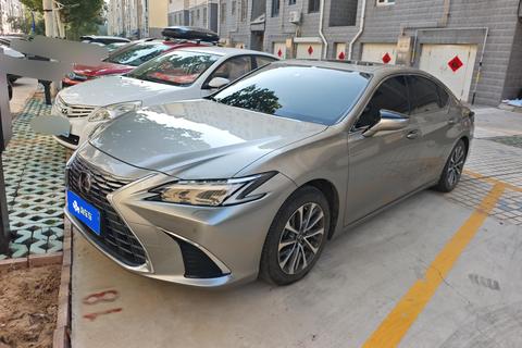 Lexus ES 2025 — пригон из Китая