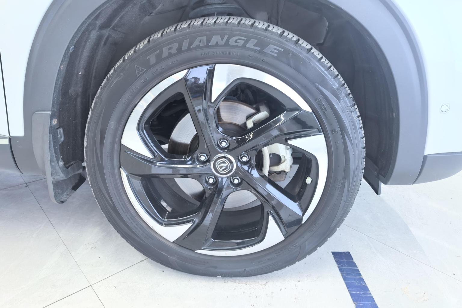 Changan CS85 COUPE 2019 2.0T pin ban China VI