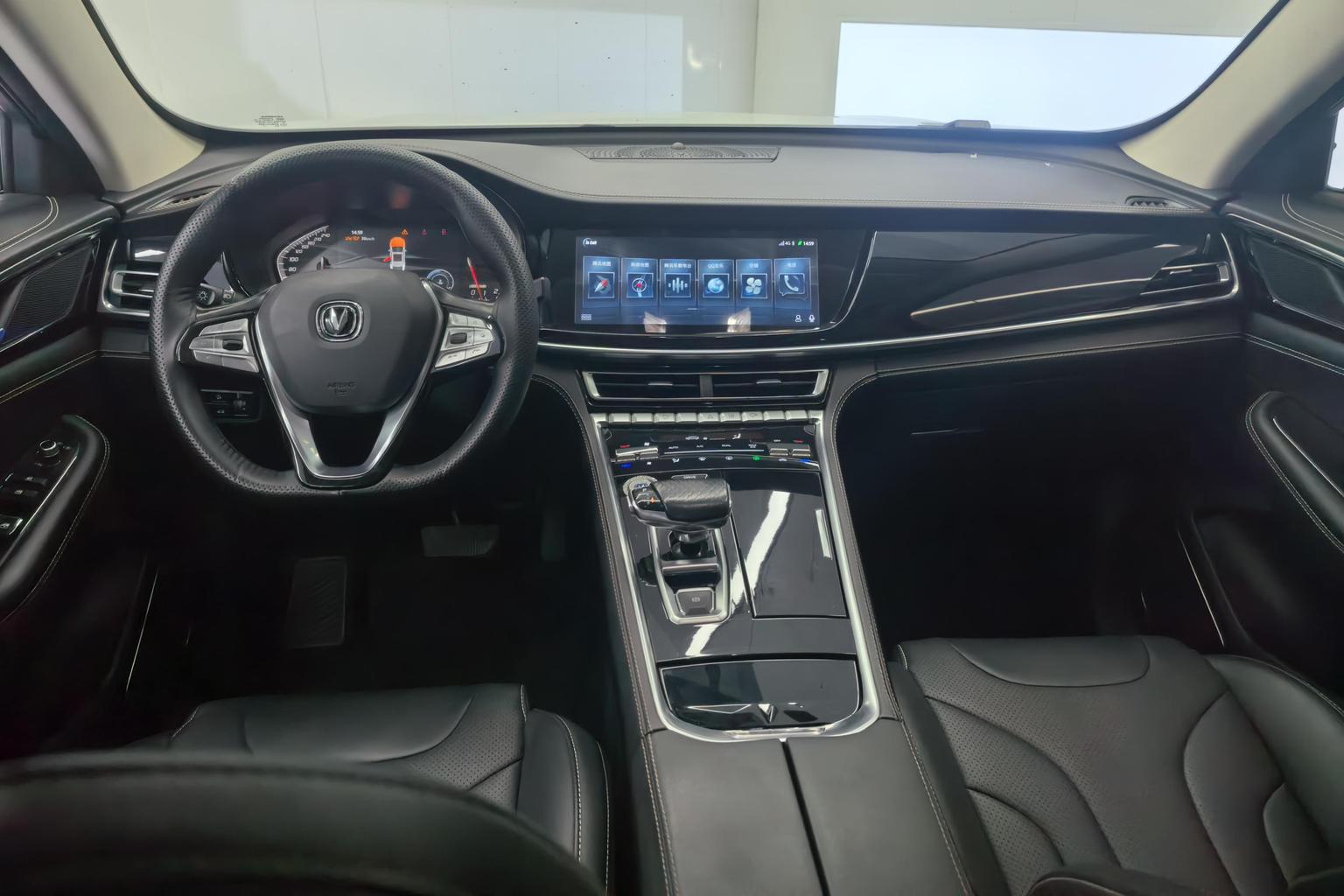 Changan CS85 COUPE 2019 2.0T pin ban China VI