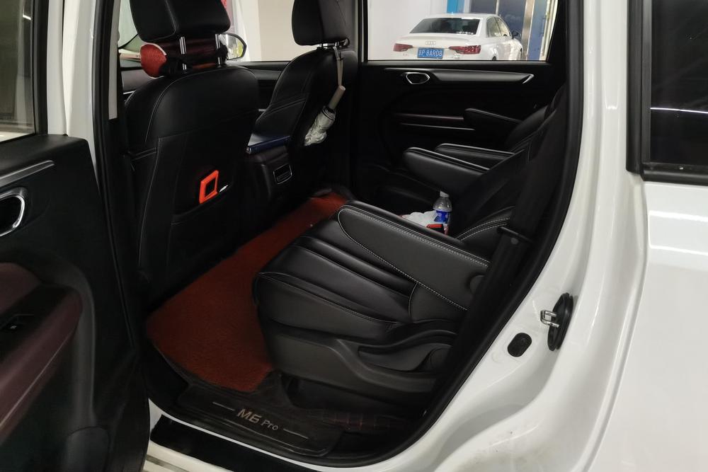 GAC Trumpchi M6, фото 11