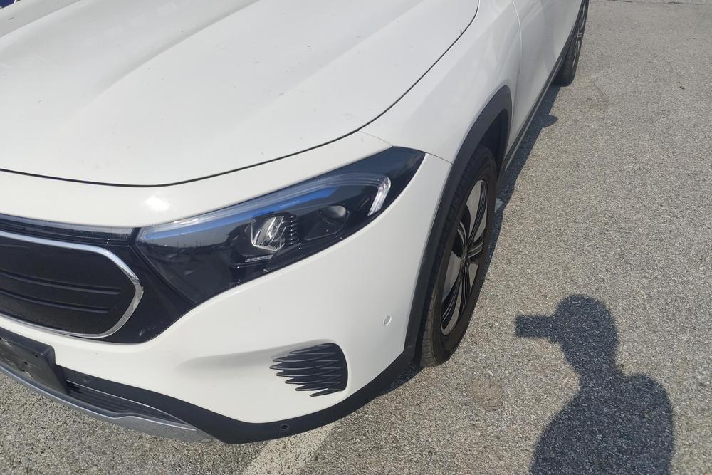 Mercedes-Benz EQB, фото 12