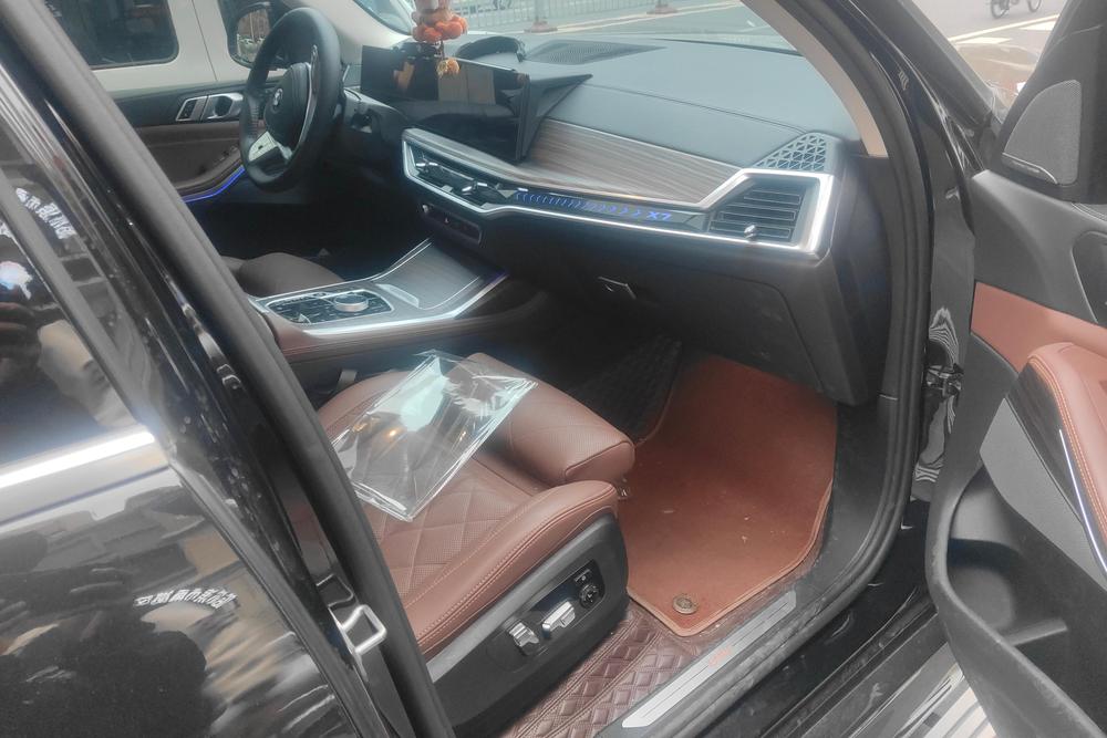 BMW X7, фото 9